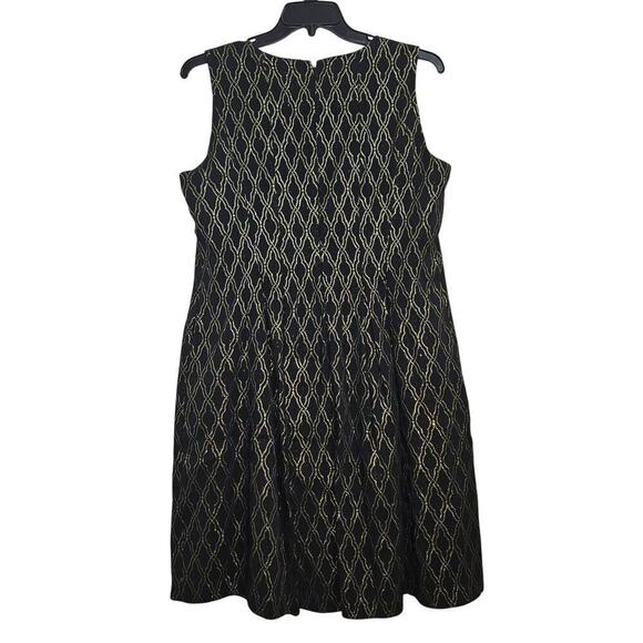 NWT! Black/Gold Sparkle Pleated Stretch A-Line Monroe & Main Midi Dress. Size 14 - Picture 3 of 6